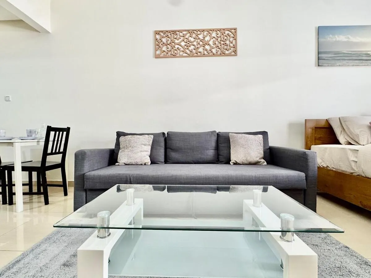 Homes2Retreat - Very Spacious Studio In The Heart Of Jvc Dubai Apartment
