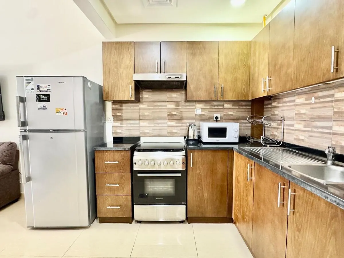 Homes2Retreat - Very Spacious Studio In The Heart Of Jvc Dubai Apartment