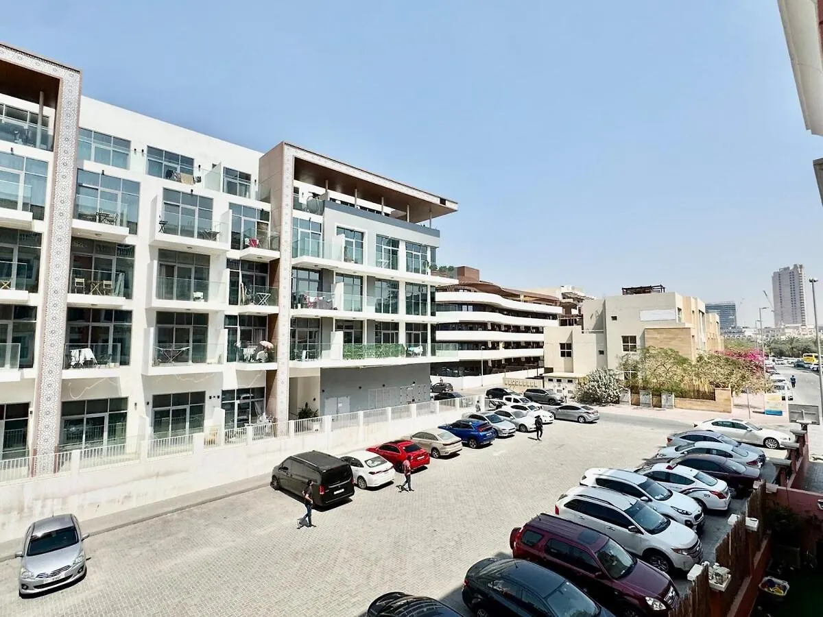 Homes2Retreat - Very Spacious Studio In The Heart Of Jvc Dubai