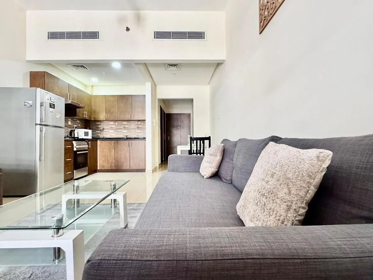 Apartment Homes2Retreat - Very Spacious Studio In The Heart Of Jvc Dubai