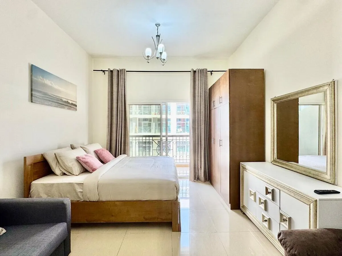 Homes2Retreat - Very Spacious Studio In The Heart Of Jvc Dubai